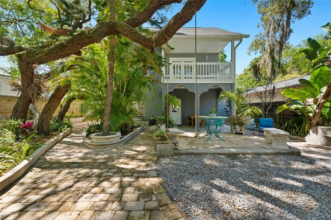 Building Photo - 515 Crystal Beach Ave