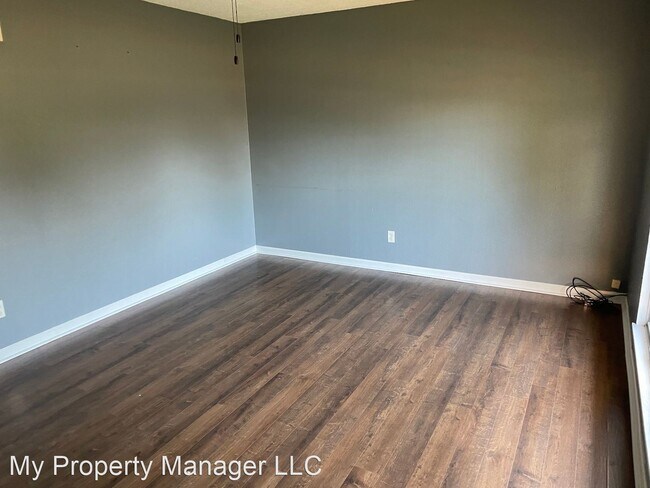 Foto del edificio - 3 br, 1 bath House - 3218 Jana Pl