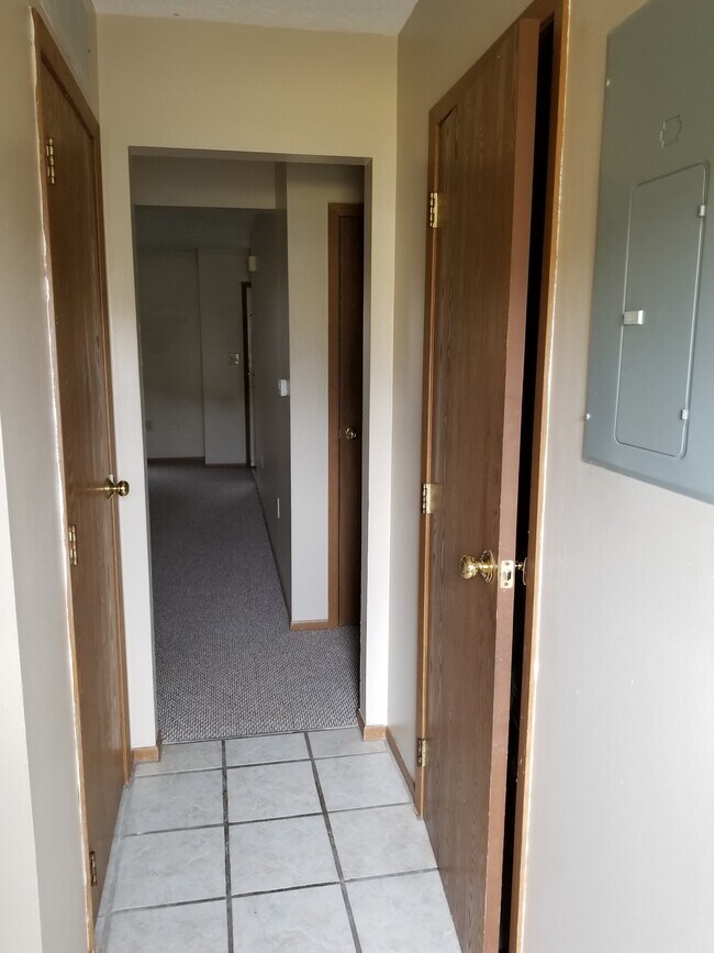 1843 N Lakeman Dr, Bellbrook, OH 45305 Townhome Rentals in Bellbrook OH