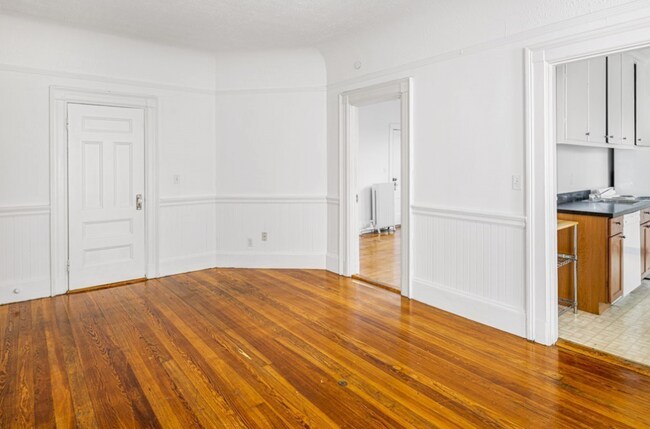 Foto del edificio - 1033 Massachusetts Ave