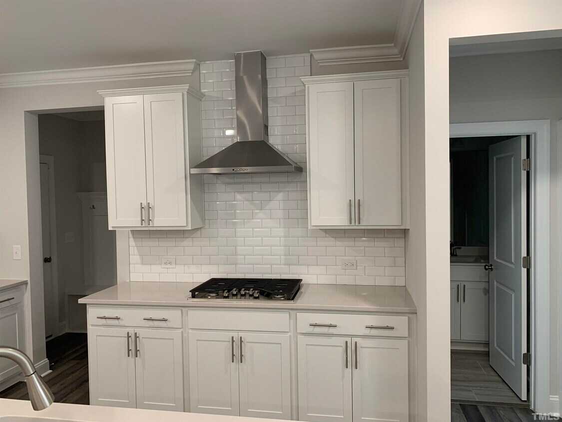 Foto principal - 1435 Rosepine Drive
