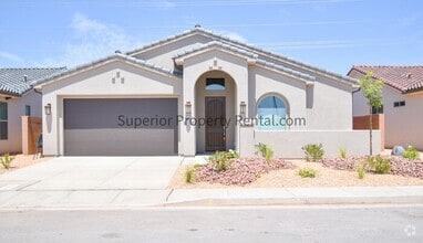 Building Photo - 392 Camino Borde