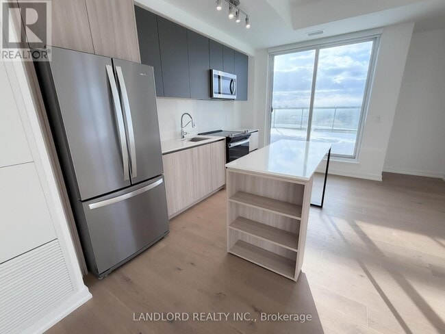 Building Photo - 3100 Keele St