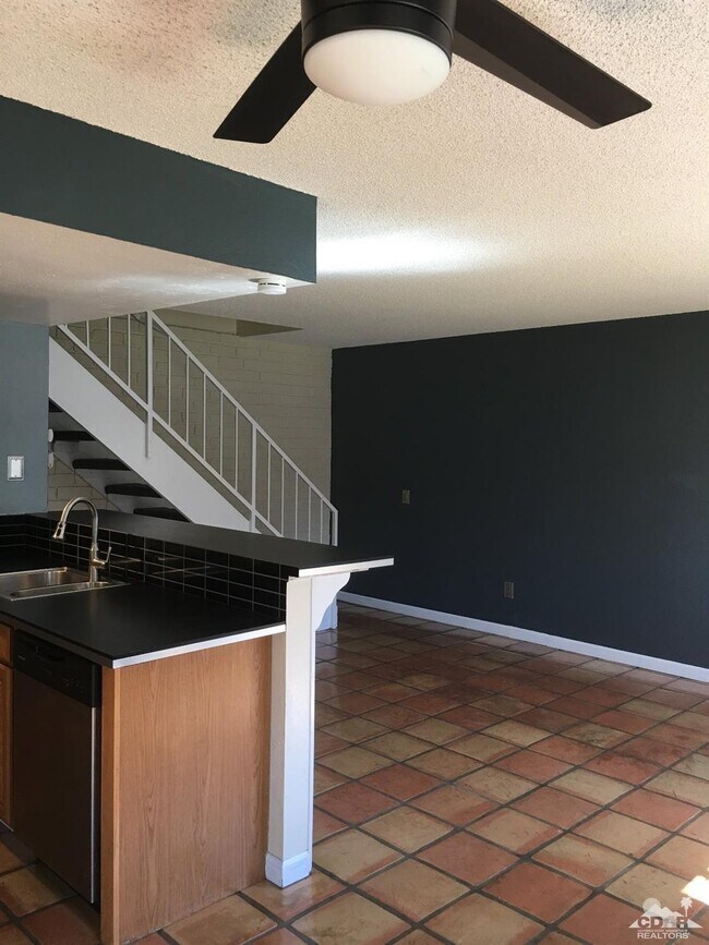 Foto del edificio - 72632 Raven Rd