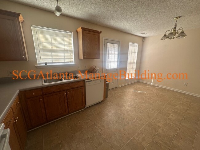 Foto del edificio - 152 Willow Springs Ln