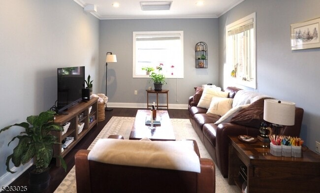 Building Photo - 36 Main St