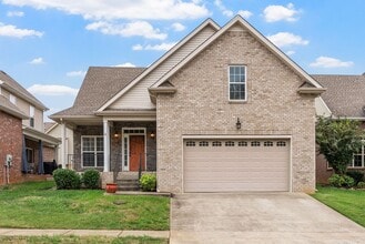 Building Photo - 268 Turnberry Circle