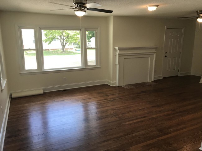 Foto del edificio - 602 S Powell Ave