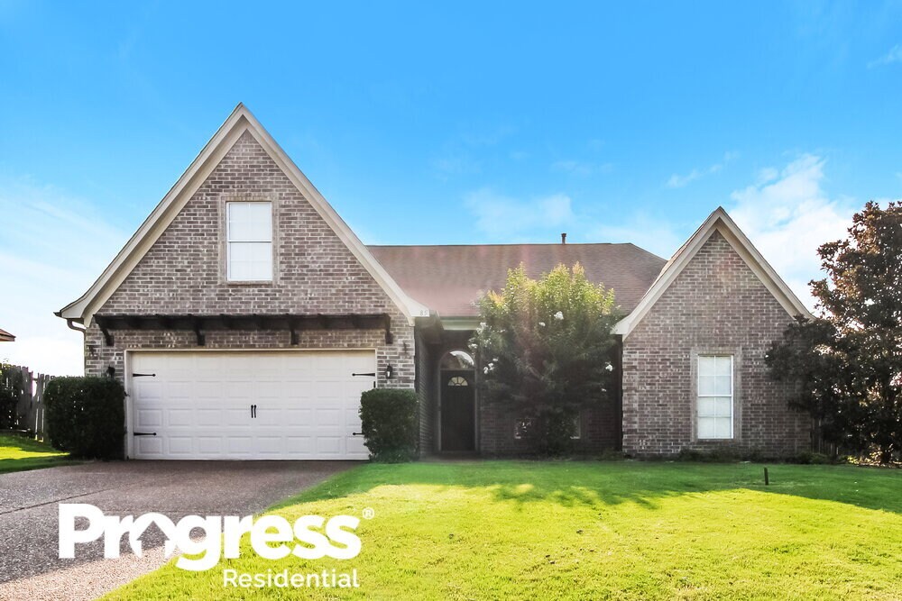 85 Mulberry Cv, Oakland, TN 38060 House for Rent in Oakland, TN