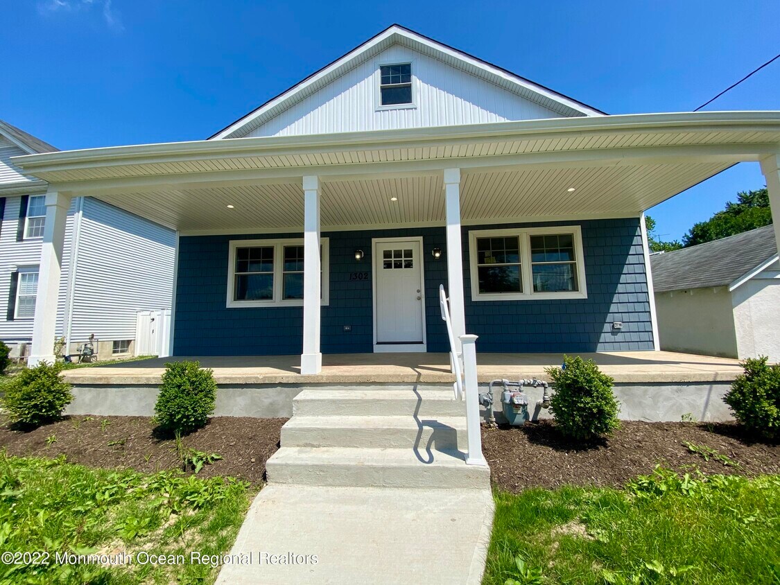 Foto principal - 1302 Maple Ave