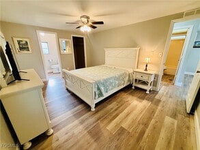 Building Photo - 16091 Siesta Dr