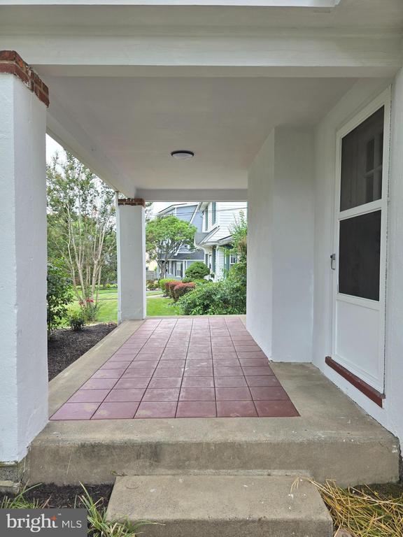 Foto del edificio - 2427 Hollis Rd