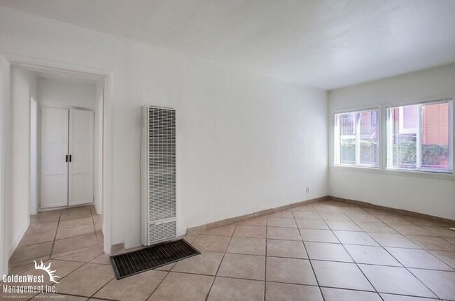 Foto del edificio - Charming 1Bdm 1Ba Apartment in the Heart o...