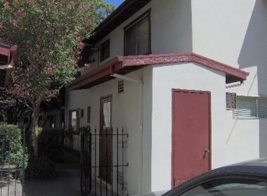 Otro - 2406-2408 G St