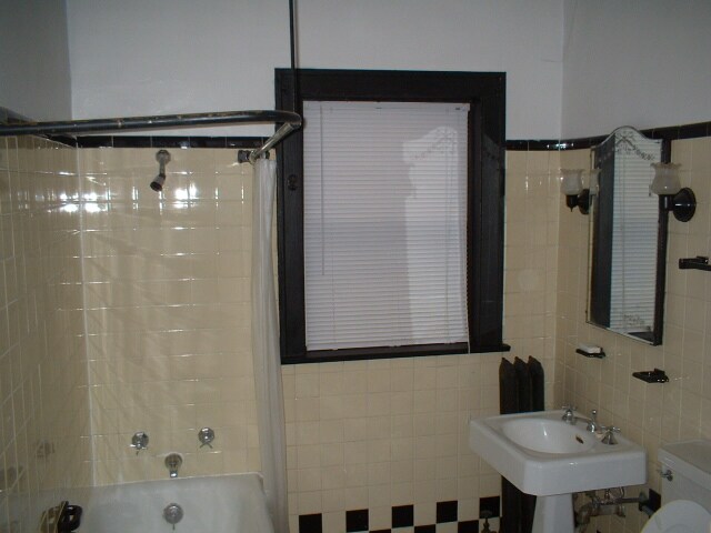 Foto del edificio - 5758 N Winthrop Ave