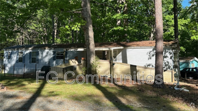 Building Photo - 717 Barlow St