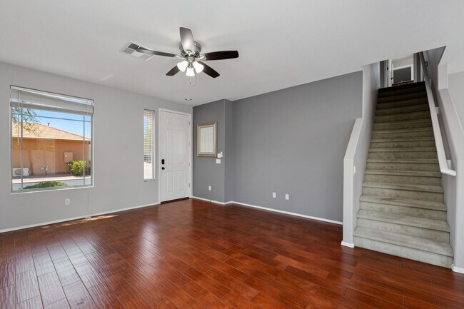 Foto del edificio - Gated Chandler Living | 4 Bedrooms in Top-Rated School District