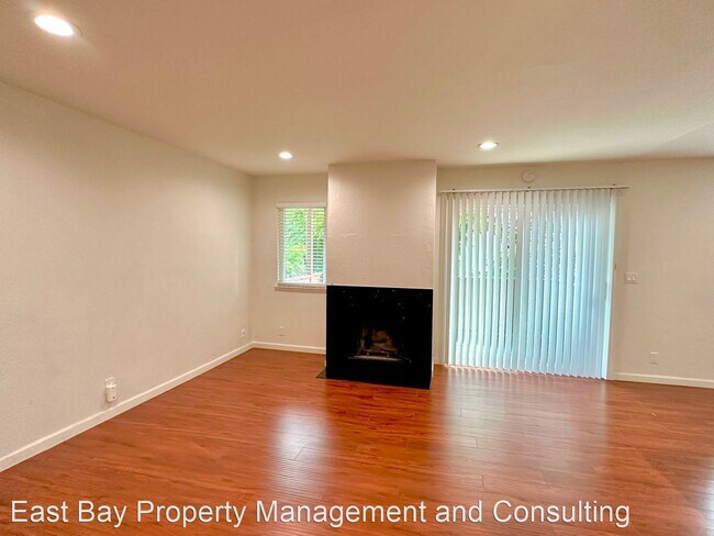 Building Photo - 2 br, 2 bath House - 3451 Pennsylvania Cmn.
