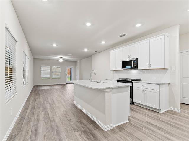 Building Photo - 514 Willet Dr