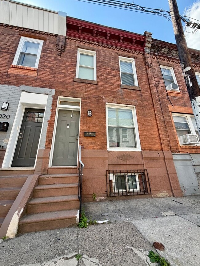 Building Photo - 2018 S Croskey St