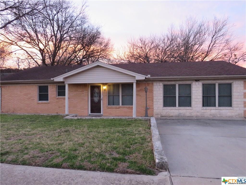 924 Holly St, Copperas Cove, TX 76522 House Rental in Copperas Cove