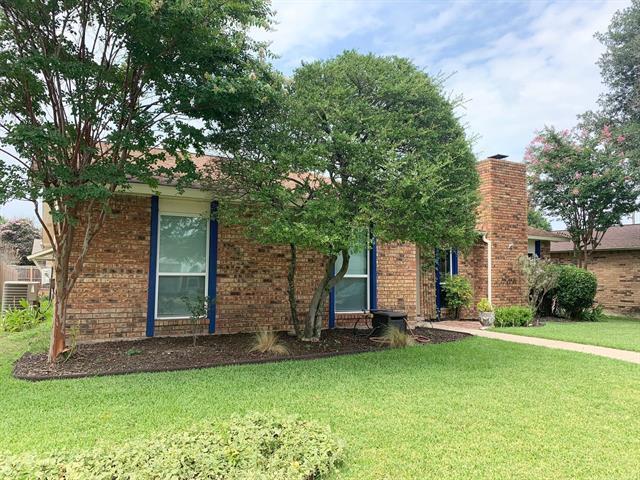 Foto del edificio - 1209 Crestwood Ct