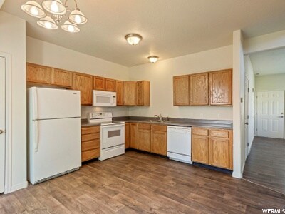 Foto del edificio - 1546 W Big Oak Dr