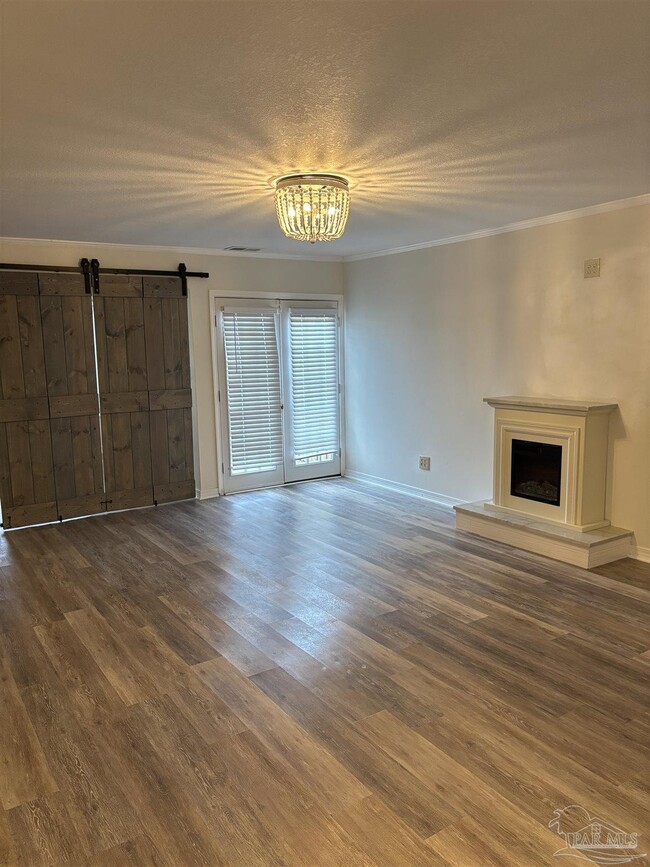 Foto del edificio - 4712 Huron Dr