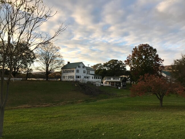 Foto del edificio - 10 Cabin Creek Ln