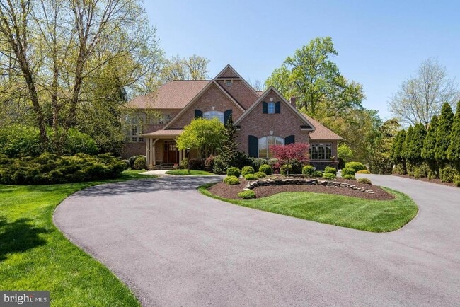 Building Photo - 1550 Shelford Ct