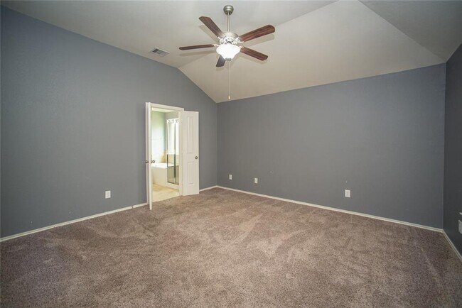 Foto del edificio - 1701 Chestnut Glen Ct