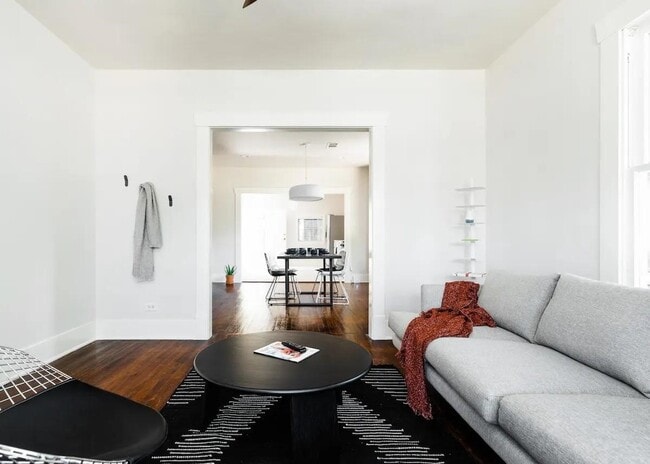 Foto del edificio - 114 Redan St