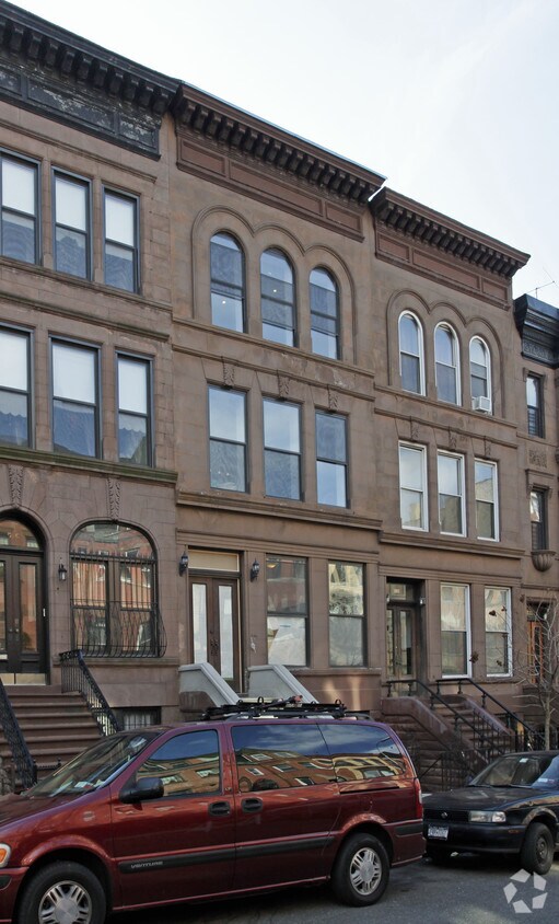 Primary Photo - 528 W 142nd St