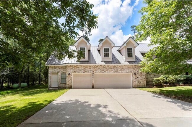 Foto del edificio - 16201 Surrey Ln