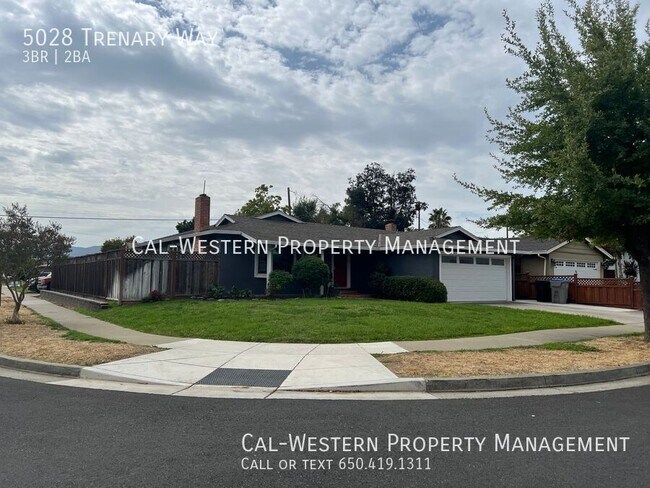 Foto del edificio - 5028 Trenary Way