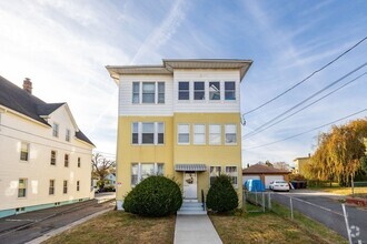 Building Photo - 114 Cleveland St