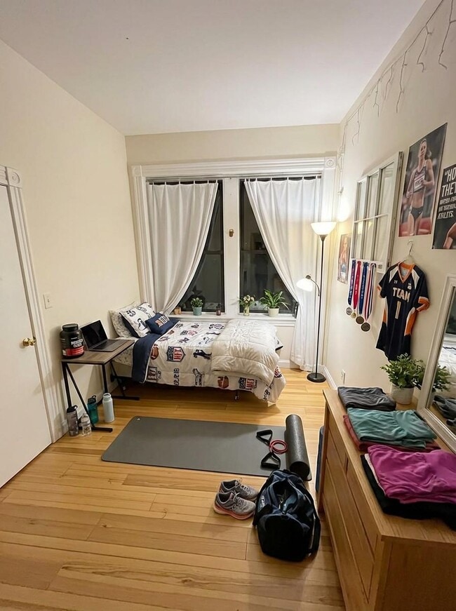 Building Photo - 1340 Commonwealth Ave