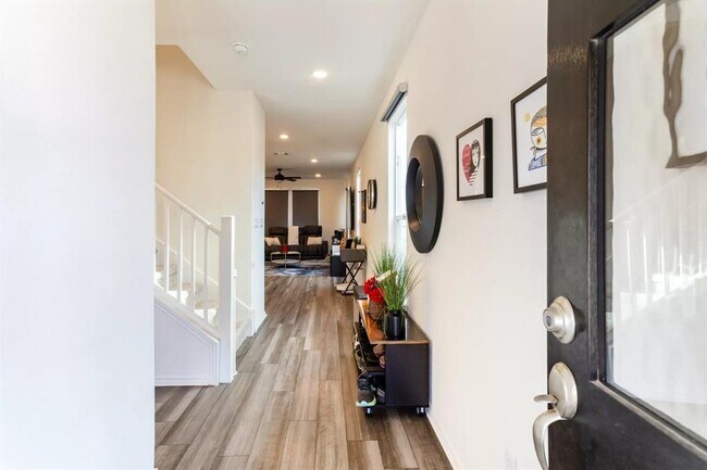 Foto del edificio - 1133 Aronia Ln