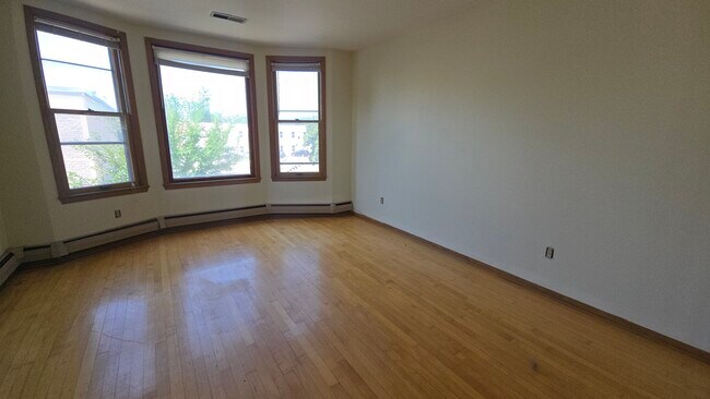Foto del edificio - 1748 N 54th St