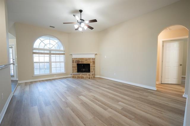 Foto del edificio - 2002 Gardenridge Dr