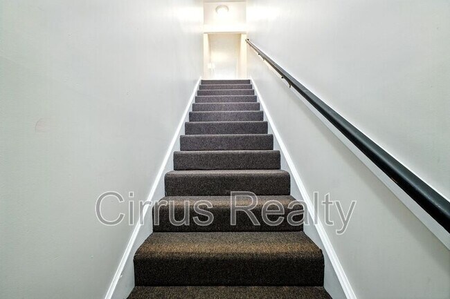 Foto del edificio - 525 Columbia St