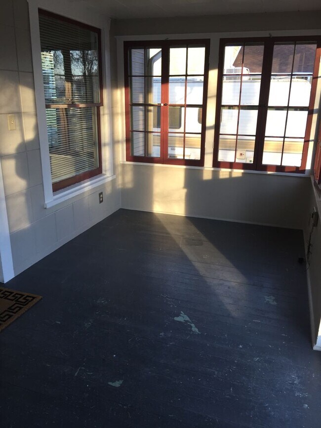 Foto del edificio - 2 bed 2 bath house