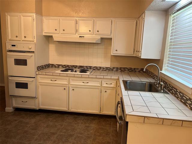 Foto del edificio - 8629 Rolling Rock Ln