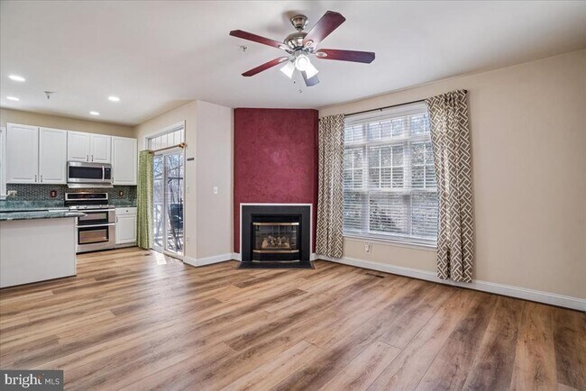 Foto del edificio - 2238 Merion Pond