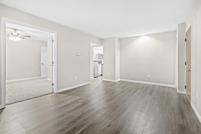 Foto del edificio - 2108 Stirrup Ln