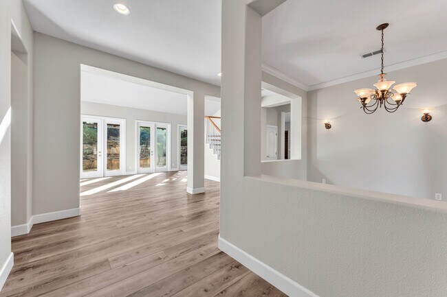 Foto del edificio - 16 Pinewood Pl