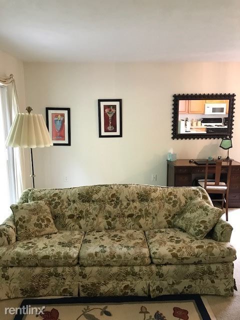 Primary Photo - 1295 Whitehall Rd