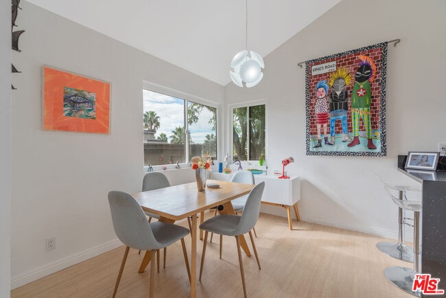 Building Photo - 1979 Grace Ave