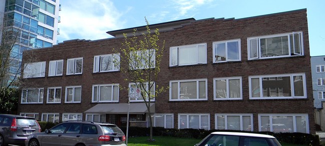 Primary Photo - Miriam Manor