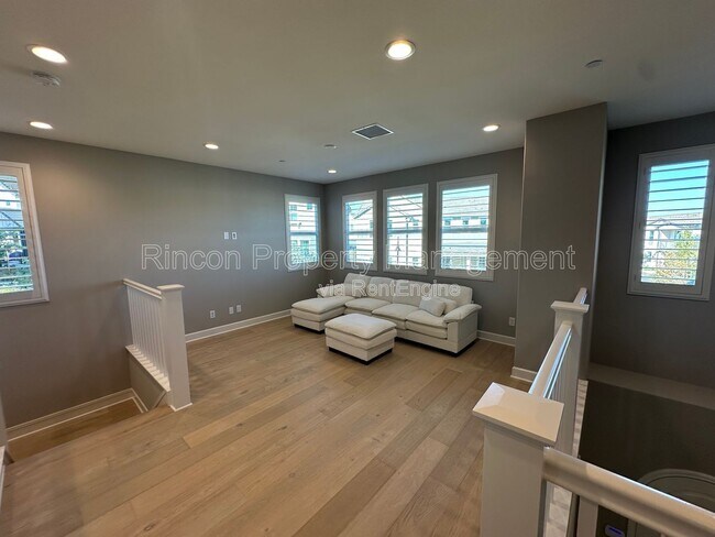 Foto del edificio - 97 S Nevada Ave